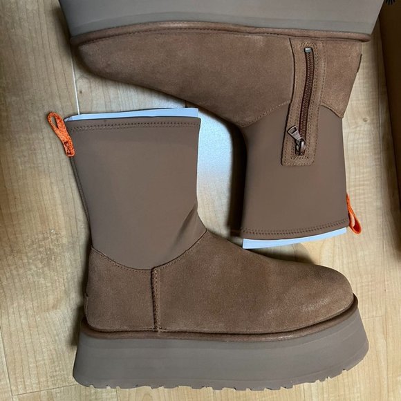 - ugg classic dipper boots - Picture 1 of 7